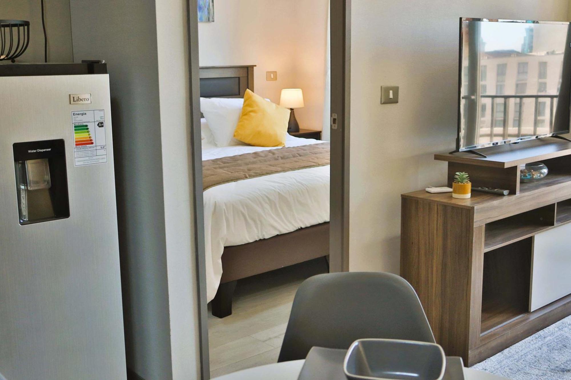 Hom I 1d1b 2pax A Estrenar Calle Carmen, Cm806 * Santiago
