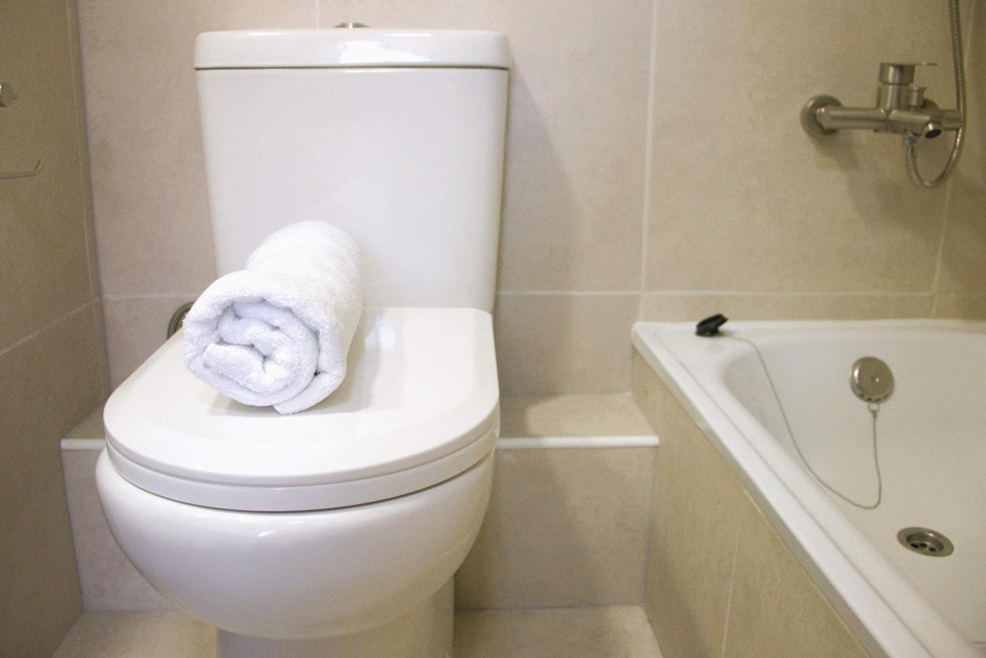 Hom I 1d1b 2pax A Estrenar Calle Carmen, Cm806 Apartamento *